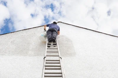 Peinture extérieure à Étrun — façades et ravalement